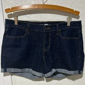Old Navy women’s size 12 jean shorts.